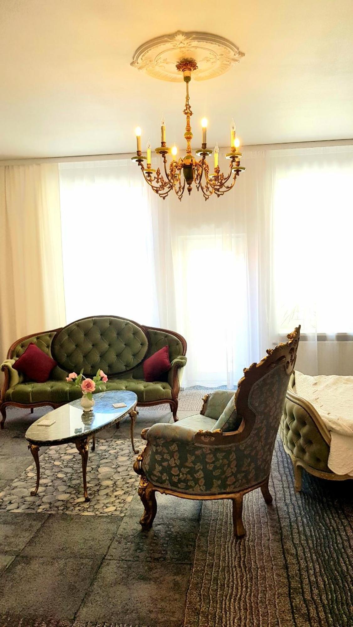 Hotel Jugend With Self Check-In เลียปาญา ภายนอก รูปภาพ