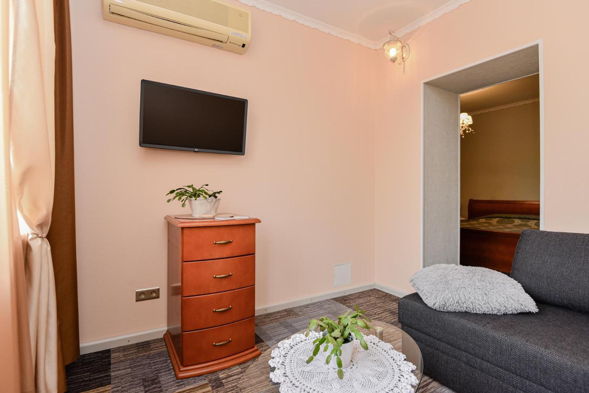 Hotel Jugend With Self Check-In เลียปาญา ภายนอก รูปภาพ