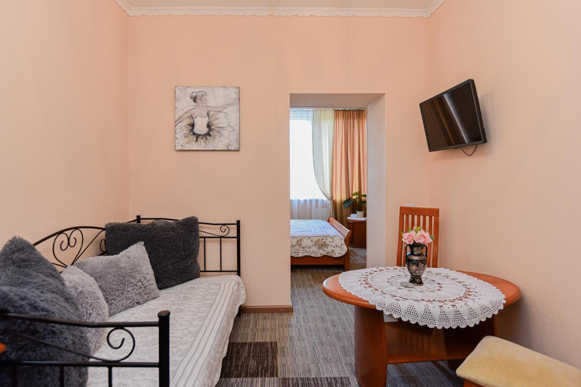 Hotel Jugend With Self Check-In เลียปาญา ภายนอก รูปภาพ